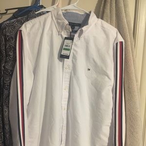 Large Tommy Hilfiger button up tags on never worn